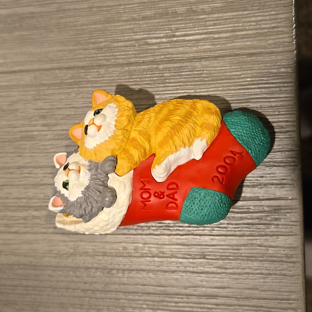 2001 Mom and Dad Hallmark ornament